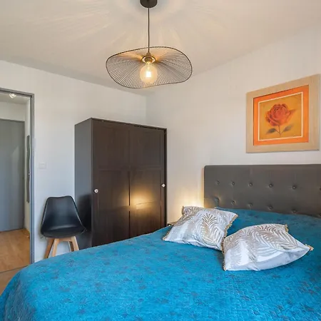 Les Hautes Folies-9 By Interhome